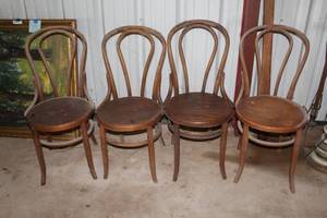 lot 243 image: 4 chiars
