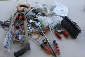 lot 290 image: Lot of tools