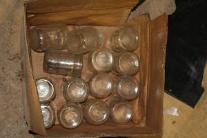 lot 317 image: Mason jars