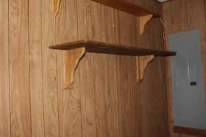 lot 329 image: Small woodshelf