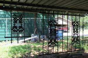 lot 395 image: 2-Wrought iron fence piece