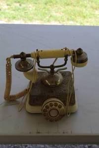 lot 398 image: vintage French Provincial or Hollywood Regency style rotary phone