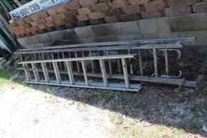 lot 412 image: Wood ladder and aluminum ladder