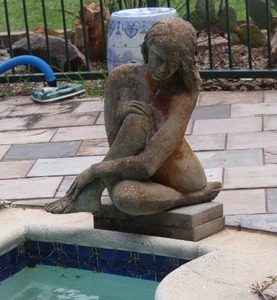 lot 415 image: weathered concrete statue resembles a Garden Grace