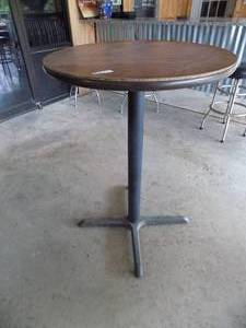 lot 60 image: Round Bistro table with 4 chairs
