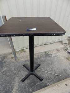 lot 85 image: Square table laminate top some cracks