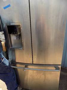 lot 115 image: Electrolux stainless fridge side by side freezer on the bottom MODEL #EW23BC87SSR