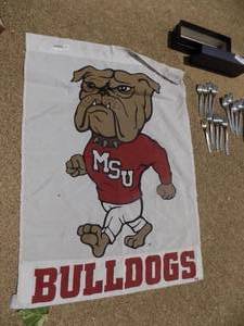 lot 126 image: Flag MSU (MISSISSIPPI STATE UNIVERSITY)  Bull dogs