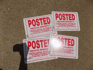 lot 127 image: Posted private property signs