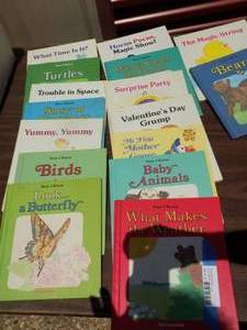 lot 140 image: Childrens books x16, Now I know books, Mother goose,Valentines day