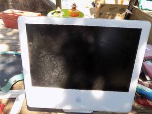 lot 164 image: Apple IMac no cord