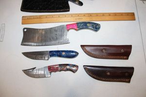 lot 7 image: Damascus steel NEW knives (3 times the money)