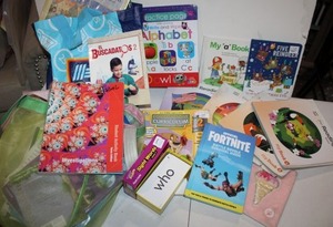 lot 45 image: Kids curriculum and reading books