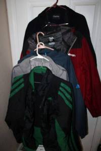 lot 48 image: Mens jackets