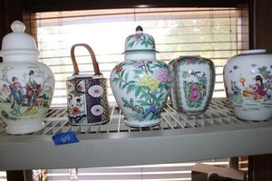 lot 84 image: Asian style urns and teapot