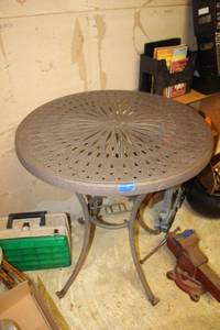 lot 70 image: Bar height patio table, metal