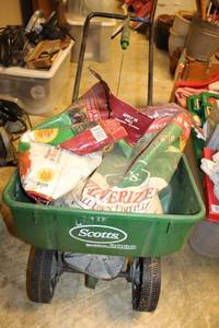 lot 166 image: Broadcast spreader with lawn winterizer