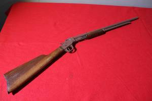 lot 33 image: Vintage .22 caliber pump rifle Carnival gun
