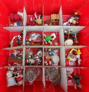 lot 29 image: Christnas Ornaments