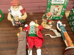 lot 75 image: Santa collection