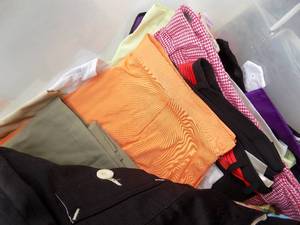 lot 82 image: clothing- shorts size 10-12  medium  in crate - clean