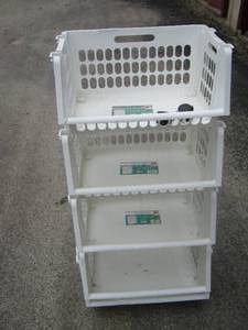 lot 11 image: Plastic white bins x 4 stackable