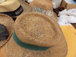 lot 158 image: Straw hats