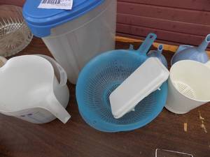 lot 162 image: Plastic wear- funnels, pitcher, colander, measuring cup and more