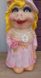lot 168 image: Ms. Piggy  piggy bank CHALKWARE