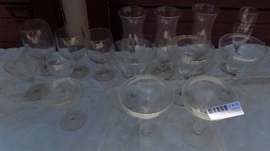 lot 174 image: glass wear assorted