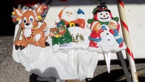 lot 177 image: plastic stakes- deer, santa and snowmen plus