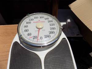 lot 179 image: Health-o-meter scale