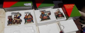 lot 180 image: Crinkle clause santa train 4 pieces