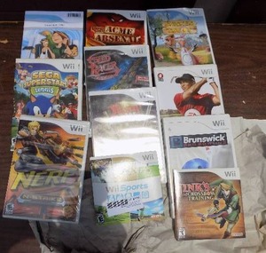 lot 184 image: Wii Games- Links, nerf, speed racer, golf and more