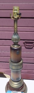 lot 211 image: table lamp no shade