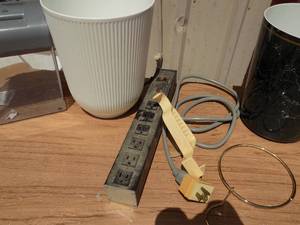 lot 212 image: small paper shredder, trash can and outlet strip