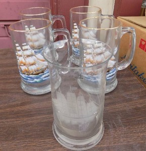 lot 242 image: TANKARDS W CUTTY SHIP  QTY 4  & CRYSTAL  WITH CUTTY