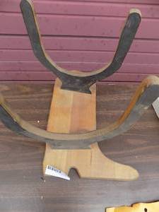 lot 259 image: BOOT SHAPED HAT HOLDER