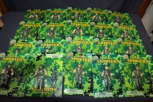 lot 37 image: Bulk lot of Soldier Force Tiger Squad military men action figures