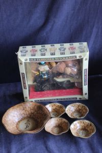 lot 141 image: Vintage Planters Peanuts snack bowl set and Old Fashioned all cast iron Nutcracker in original box
