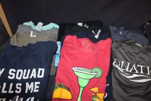 lot 192 image: T-shirts