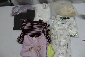lot 256 image: New Merchandise girls clothing