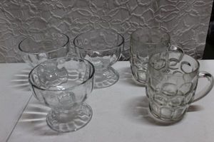 lot 351 image: Glassware