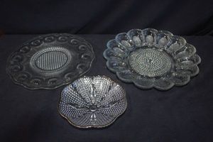 lot 381 image: Service Platters