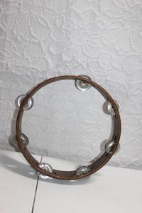 lot 386 image: Vintage Tambourine&nbsp