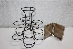 lot 392 image: Spice Holder and Duel Picture Frame