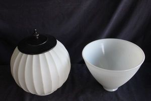 lot 413 image: Lamp Shades