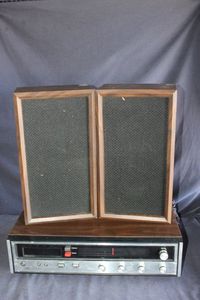 lot 17 image: Panasonic Stereo receiver solid state AMFM radio tuner and 8 track tape player