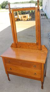 lot 16 image: Antique dresser and mirror