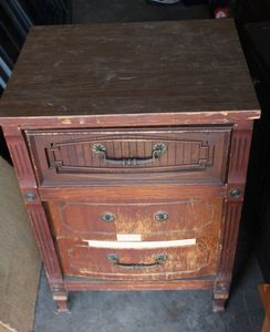 lot 475 image: 1930s or 40s Art Deco Nightstand